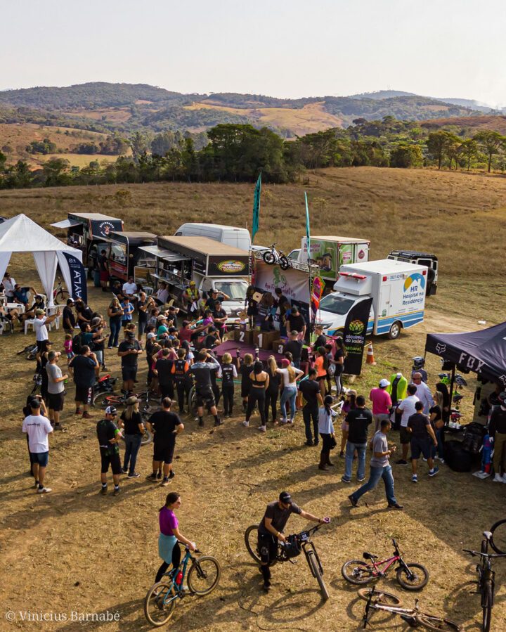 Lançamento do Condomínio Inconfidentes com Açaí Fresh Enduro Cup.